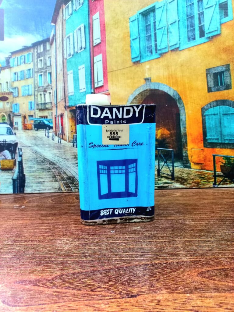 Synthetic Clear Varnish 555 can – High-gloss transparent varnish for durable and polished wooden surfaces